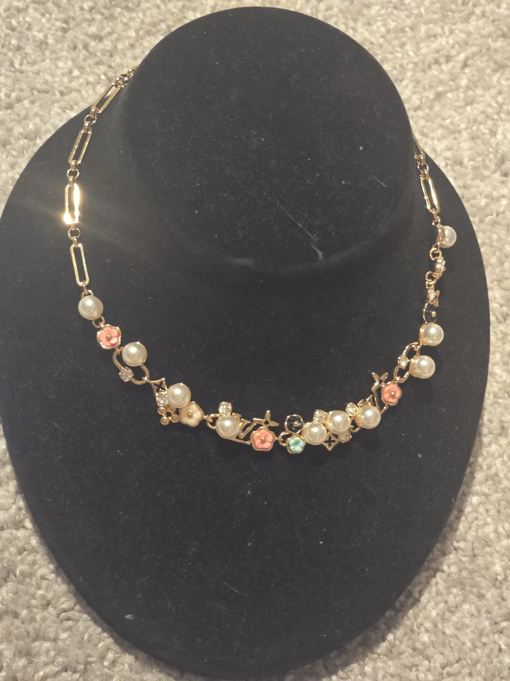 Gold-Tone Pearl & Flower Necklace - Designer Style
